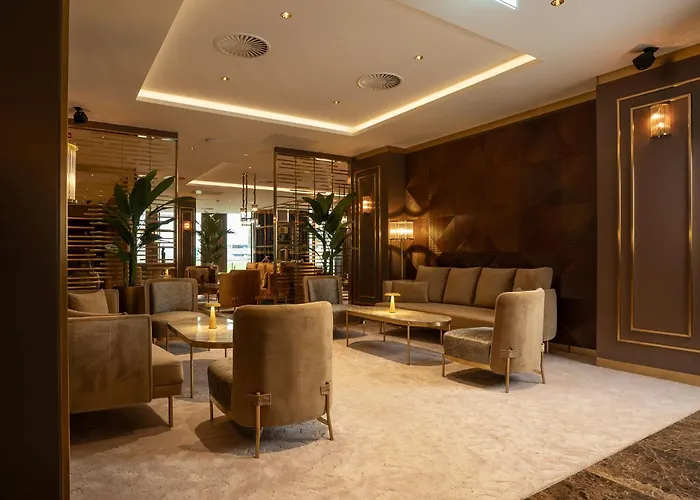 Art Hotel Rotterdam-Fully Renovated