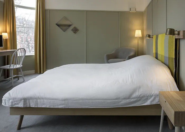 Hotel Light